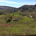 Emily, Soothing Experience, Perfect Getaway בית נופש Gardeládes