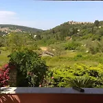 בית נופש Emily, Soothing Experience, Perfect Getaway *