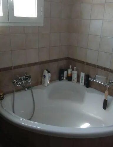 度假居 Emily, Soothing Experience, Perfect Getaway Gardeládes