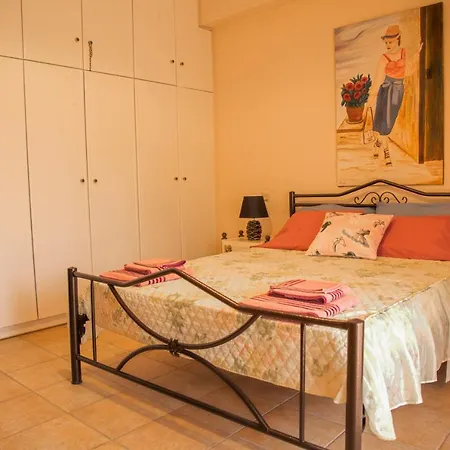 Emily, Soothing Experience, Perfect Getaway *