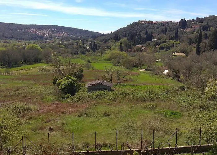 Emily, Soothing Experience, Perfect Getaway Vakantiehuis Gardeládes