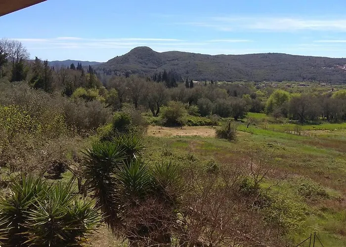 Emily, Soothing Experience, Perfect Getaway *