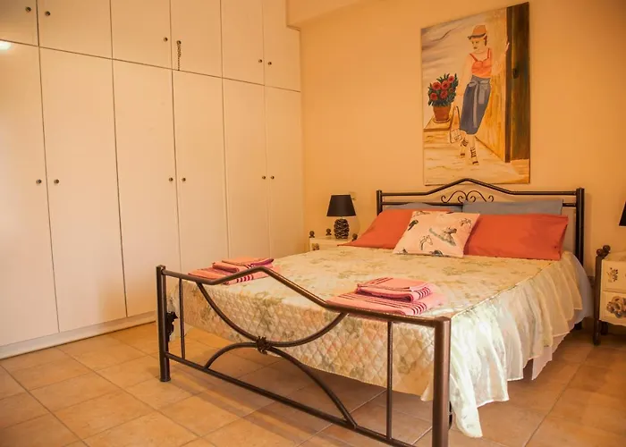 Emily, Soothing Experience, Perfect Getaway *