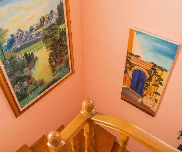 Emily, Soothing Experience, Perfect Getaway Vakantiehuis